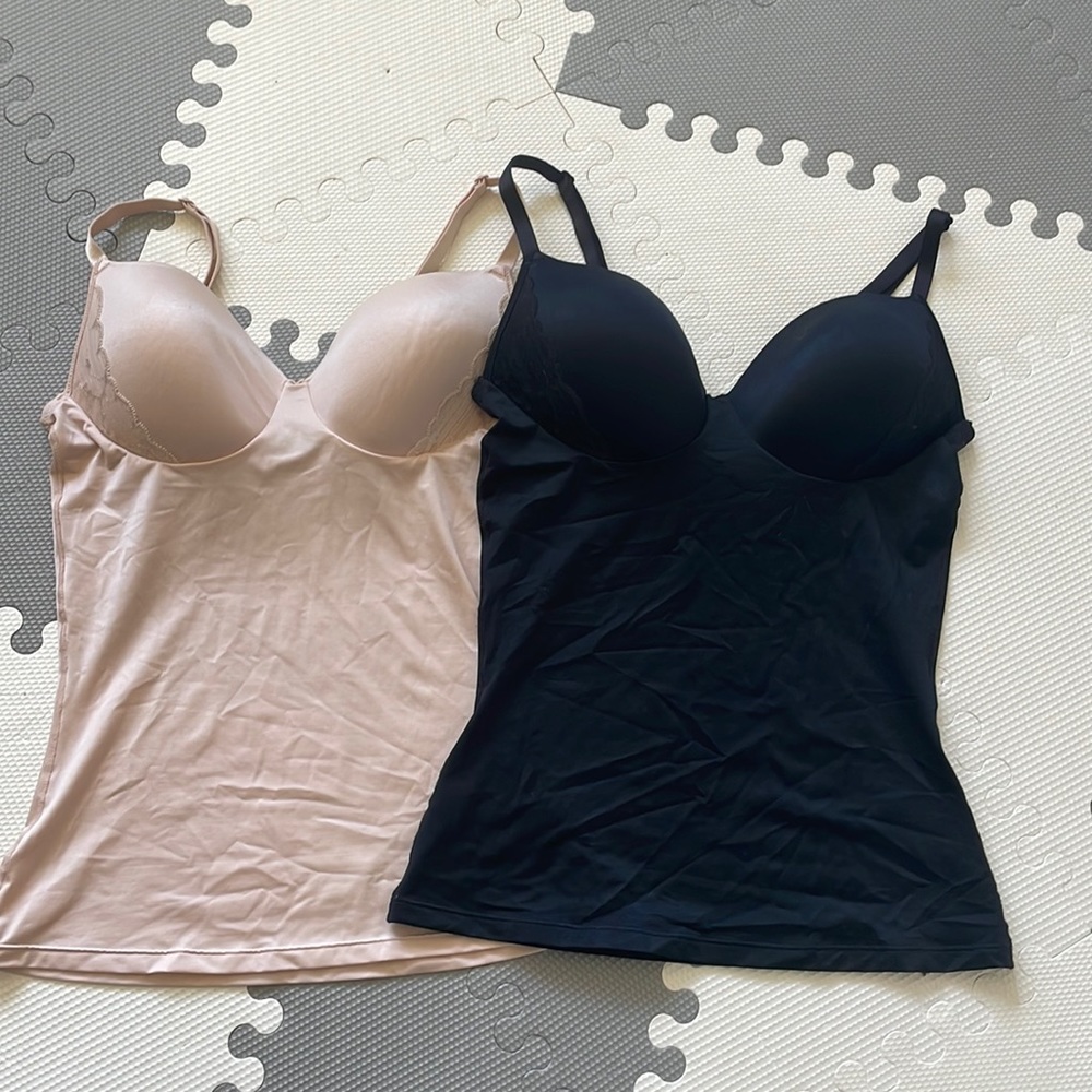 ASSETS-red hot label by SPANX size Medium